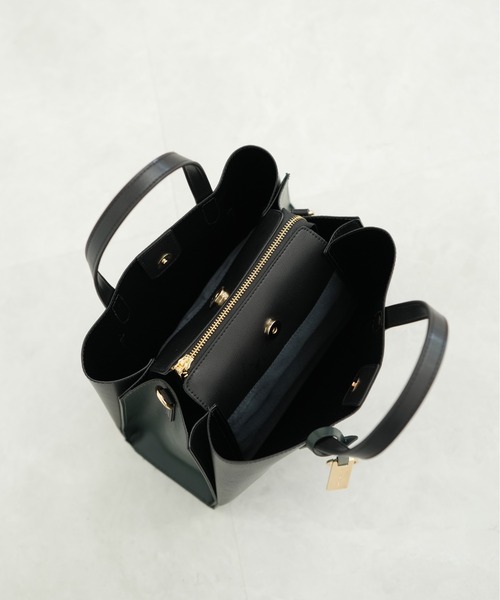 MERCURYDUO（マーキュリーデュオ）の「【MERCURYDUO/マーキュリーデュオ 】 ≪新色追加≫ 配色 アオリ軽量ハンドバッグ（ハンドバッグ・レディース・ベージュ/ダークブラウン/ブラック/アイボリー/ライトグレー/グレイッシュベージュ・FREE）」の12枚目の写真