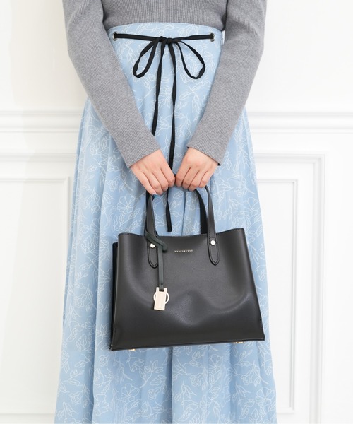 MERCURYDUO（マーキュリーデュオ）の「【MERCURYDUO/マーキュリーデュオ 】 ≪新色追加≫ 配色 アオリ軽量ハンドバッグ（ハンドバッグ・レディース・ベージュ/ダークブラウン/ブラック/アイボリー/ライトグレー/グレイッシュベージュ・FREE）」の18枚目の写真