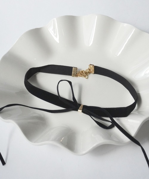 Port(ポート)の「【 Port / ポート 】韓国風 ベロア リボンチョーカー(チョーカー・レディース・バーガンディー/ブラック・FREE)」の3枚目の写真