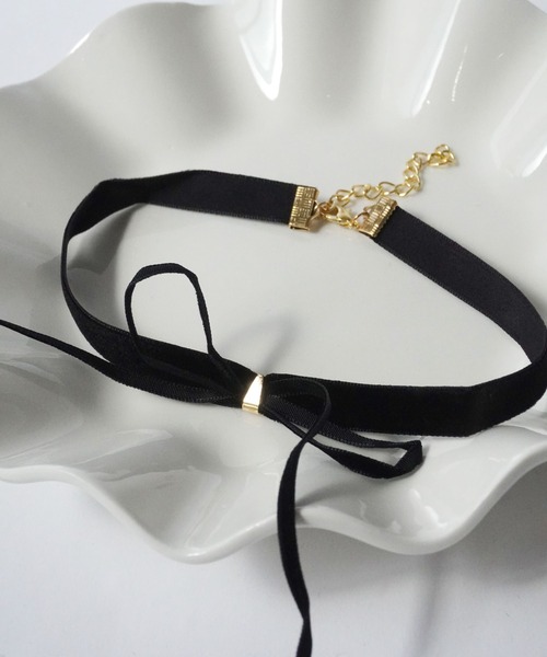 Port(ポート)の「【 Port / ポート 】韓国風 ベロア リボンチョーカー(チョーカー・レディース・バーガンディー/ブラック・FREE)」の6枚目の写真