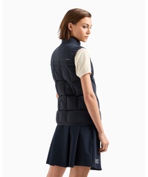 EMPORIO ARMANI EA7（エンポリオアルマーニイーエーセブン）の