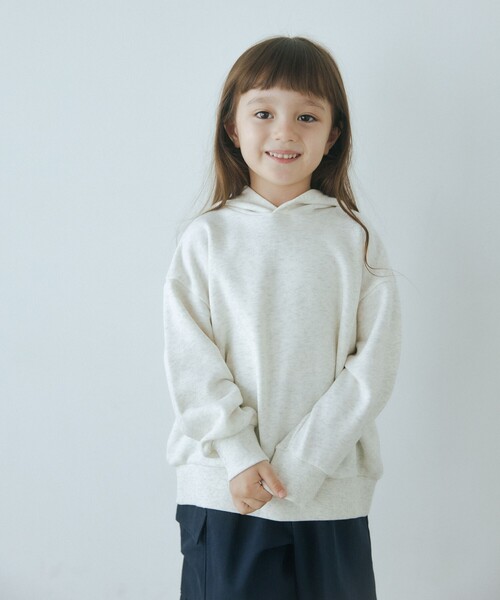green label relaxing(グリーンレーベルリラクシング)の「TJ 裏毛 フードプルオーバー / キッズ 100cm-130cm(パーカー・キッズ・ナチュラル/ブラック/ライトブルー/ワインレッド・120cm/130cm/100cm/110cm)」の2枚目の写真