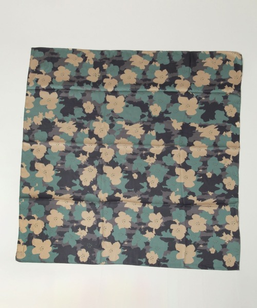 RAGEBLUE(レイジブルー)の「【UNISEX】リング付き/マルチパターン大判スカーフ(バンダナ/スカーフ・メンズ・ホワイト/その他4/その他1/オフホワイト・FREE)」の14枚目の写真