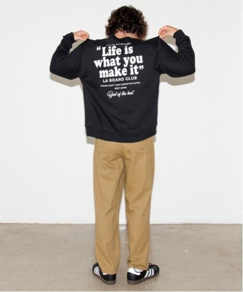 GLAZOS(グラソス)の「【大人向けサイズあり】【プチプラ】アソートバックプリントトレーナー(スウェット・キッズ・ブラック/レッド/グリーン/オートミール/パープル/ブラウン・S/M/L/LL)」の21枚目の写真