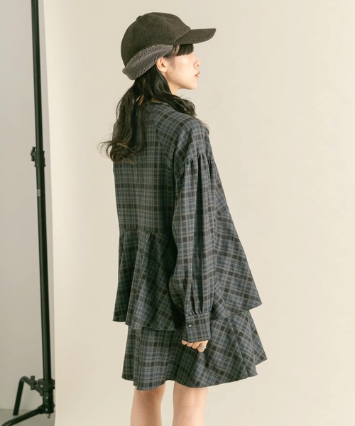 KBF（ケイビーエフ）の「ティアードチェックミニワンピース（ワンピース・レディース・ブルー系その他/ブラック系その他・ONE）」の15枚目の写真