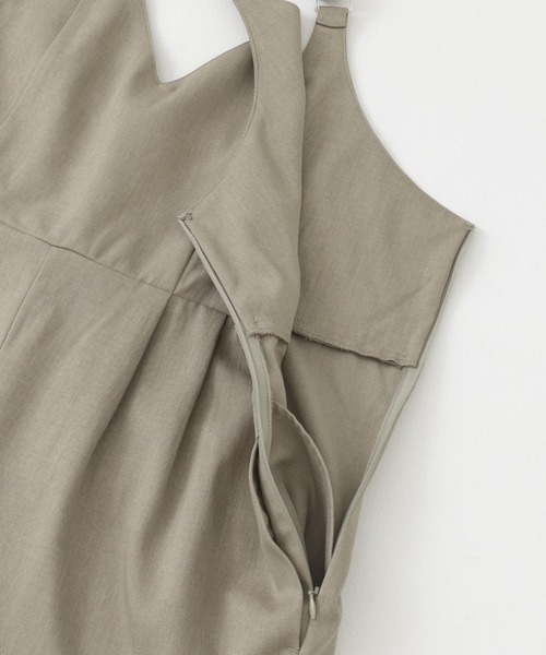 KBF（ケイビーエフ）の「プリーツスカートSETサロペット（サロペット/オーバーオール・レディース・ベージュ/グレー・38/36）」の12枚目の写真