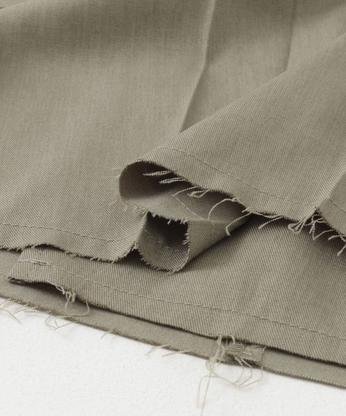 KBF（ケイビーエフ）の「プリーツスカートSETサロペット（サロペット/オーバーオール・レディース・ベージュ/グレー・38/36）」の14枚目の写真