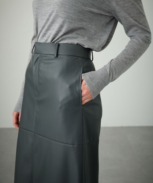 N.O.R.C(ノーク)の「フェイクレザースカート(スカート・レディース・ベージュ/チャコール・S/M)」の20枚目の写真