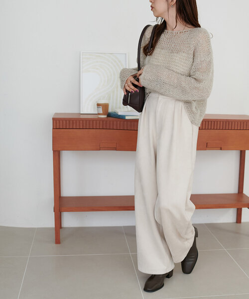 DISCOAT（ディスコート）の「エコスエード2タックストレートパンツ（その他パンツ・レディース・アイボリー/グレー・SMALL/MEDIUM/LARGE）」の11枚目の写真