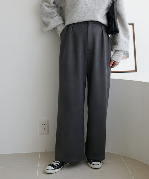 DISCOAT（ディスコート）の「エコスエード2タックストレートパンツ（その他パンツ・レディース・アイボリー/グレー・SMALL/MEDIUM/LARGE）」の15枚目の写真