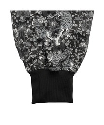 Onitsuka Tiger（オニツカタイガー）の「PRINTED BOMBER JACKET