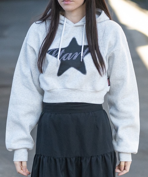 STARTER(スターター)の「【t】〔STARTER BLACK LABEL〕ラインストーン フロントプリント ショートパーカー(パーカー・レディース・ホワイト/チャコールグレー/ブラック・LARGE/MEDIUM)」の5枚目の写真
