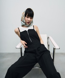 ハーフジップサロペット