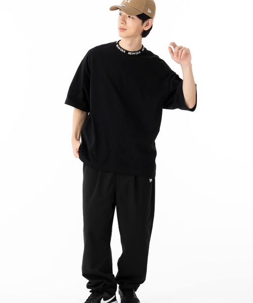 NEW ERA（ニューエラ）の「ニューエラ 半袖Tシャツ オーバーサイズ 襟ジャカードロゴ（Tシャツ/カットソー・メンズ・ホワイト/ブラック/ベージュ・XL/L/S/XXL/M）」の6枚目の写真