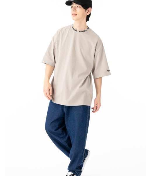 NEW ERA（ニューエラ）の「ニューエラ 半袖Tシャツ オーバーサイズ 襟ジャカードロゴ（Tシャツ/カットソー・メンズ・ホワイト/ブラック/ベージュ・XL/L/S/XXL/M）」の18枚目の写真