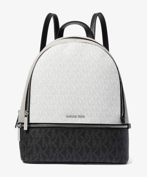 【美品】MICHAEL KORS MKシグネチャー　バックパック　リュック大容量 公式アウトレット】COOPER ポケット バックパック - MK