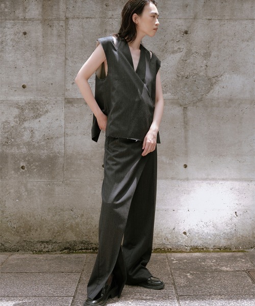 Sarah Gilet / Black – TELOPLAN