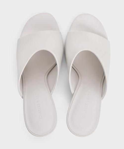 CHARLES & KEITH(チャールズ & キース)の「ワイドストラップ スカルプチュアヒールウエッジ(サンダル・レディース・ブラック/ライラック/ホワイト・25.5cm/25cm/24.5cm/23.5cm/23cm/22.5cm)」の15枚目の写真