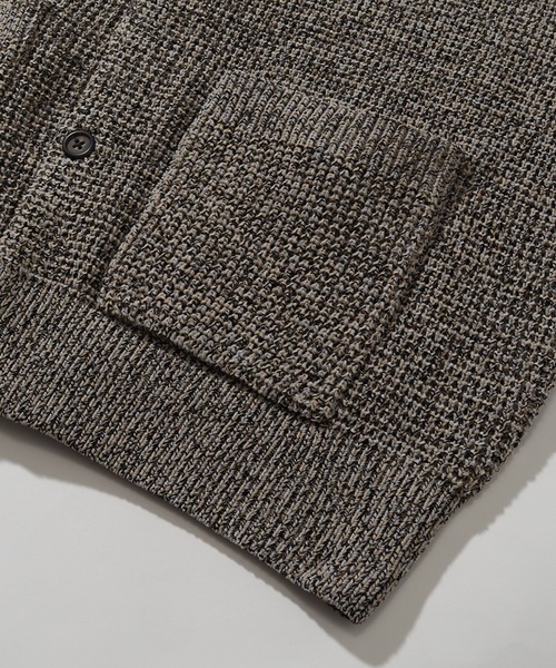 POWER TO THE PEOPLE（パワートゥーザピープル）の「【POWER TO THE PEOPLE/パワートゥーザピープル】スフレニット カーディガン（カーディガン/ボレロ・メンズ・サックスブルー/グレイッシュベージュ/スモークピンク/マルチ/イエロー×グリーン・M/L/LL）」の14枚目の写真