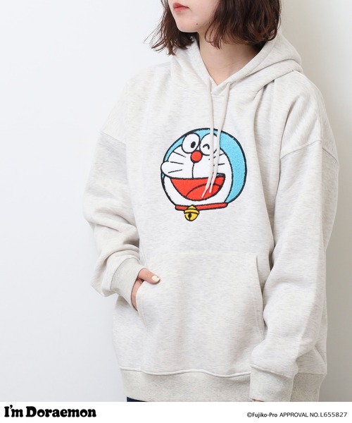 sanrio(サンリオ)の「I’m Doraemon裏起毛ビッグシルエットプルパーカー(パーカー・メンズ・オートミール/ブラック・FREE)」の6枚目の写真
