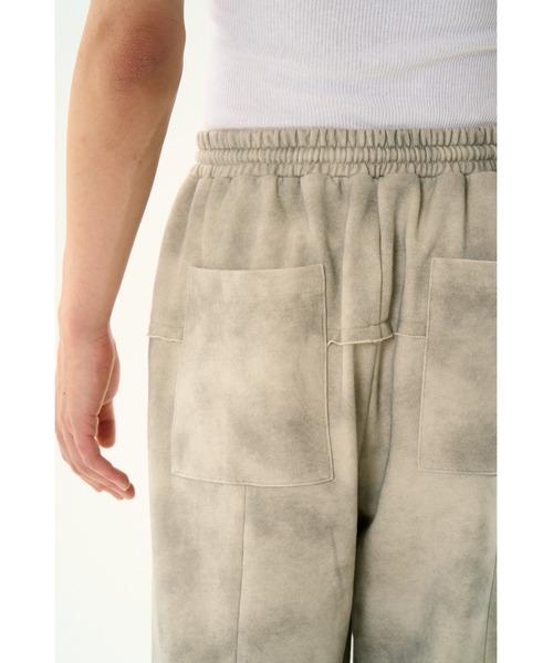 DISCOVERED（ディスカバード）の「DOCKING DAMAGE WIDE SWEAT PANTS（スウェットパンツ・メンズ・ブラック/ベージュ・SMALL/LARGE）」の19枚目の写真