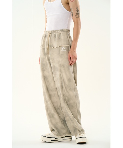 DISCOVERED（ディスカバード）の「DOCKING DAMAGE WIDE SWEAT PANTS（スウェットパンツ・メンズ・ブラック/ベージュ・SMALL/LARGE）」の4枚目の写真