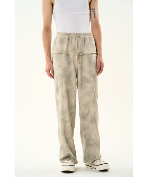 DISCOVERED（ディスカバード）の「DOCKING DAMAGE WIDE SWEAT PANTS（スウェットパンツ・メンズ・ブラック/ベージュ・SMALL/LARGE）」の3枚目の写真