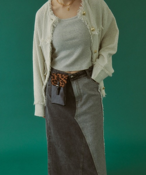 MIRROR STOKE（ミラーストーク）の「【ZOZO限定】SMARTPHONE SHOULDER/スマートフォンショルダー（ショルダーバッグ・レディース・ブラック×ベージュ/ブラック・FREE）」の8枚目の写真