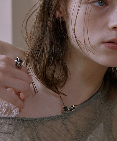 Third Movement（サードムーブメント）の「＜Third Movement＞リボン ネックレス（ネックレス・レディース・シルバー・FREE）」の11枚目の写真