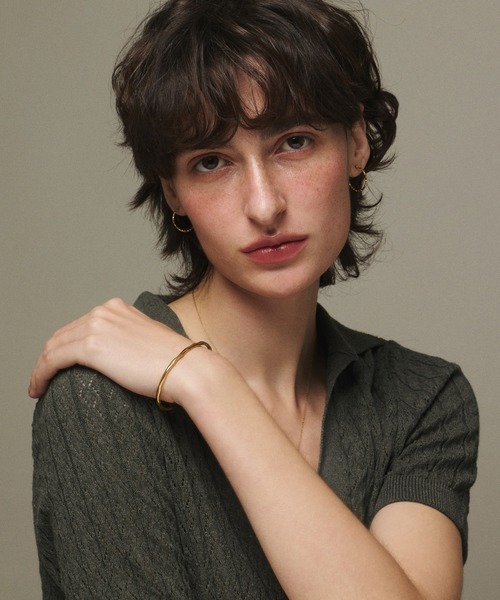 CENE(セネ)の「【CENE】セネ/ニュアンスナローバングル(バングル/リストバンド・レディース・ゴールド/シルバー・FREE)」の6枚目の写真