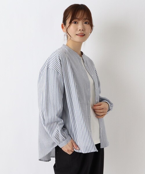 one'sterrace(ワンズテラス)の「異柄切替え アソートブラウス(シャツ/ブラウス・レディース・アイボリー系8/ブルー系その他7/ネイビー系5・02)」の1枚目の写真