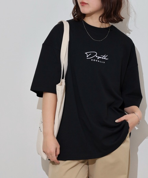 FUNALIVE(ファンアライブ)の「ワイドシルエットミニロゴTシャツ 吸水速乾 UVカット(Tシャツ/カットソー・メンズ・ネイビー/ミント/スミクロ/ブラック/グレイッシュベージュ/ブラック系その他2/ホワイト/サーモンピンク/ダークグリーン/ブルー/ホワイト系その他2/ブラック系その他3・M/L/LL)」の1枚目の写真