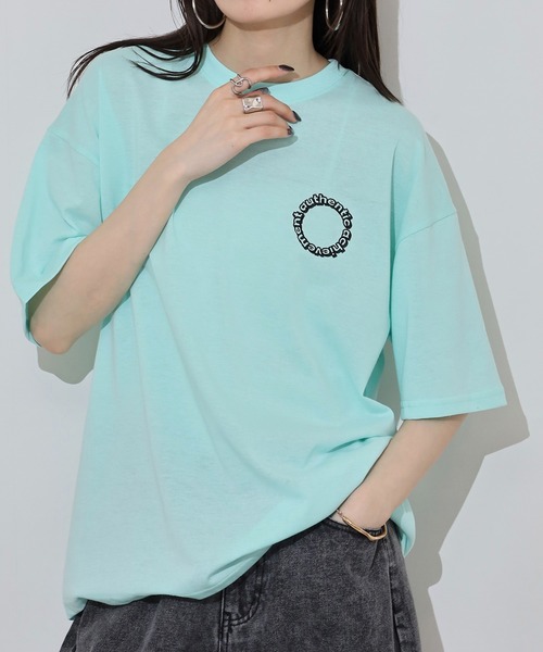FUNALIVE(ファンアライブ)の「ワイドシルエットミニロゴTシャツ 吸水速乾 UVカット(Tシャツ/カットソー・メンズ・ネイビー/ミント/スミクロ/ブラック/グレイッシュベージュ/ブラック系その他2/ホワイト/サーモンピンク/ダークグリーン/ブルー/ホワイト系その他2/ブラック系その他3・M/L/LL)」の18枚目の写真