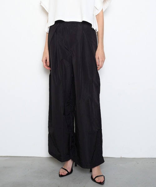 Muel Chic(ミュエルシック)の「Blist color pants ブリストカラーパンツ(その他パンツ・レディース・バイオレット/ブラック/ベージュ/コーラルピンク/黄緑系・FREE)」の1枚目の写真