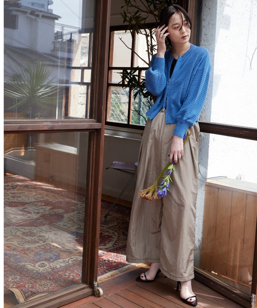 Muel Chic(ミュエルシック)の「Blist color pants ブリストカラーパンツ(その他パンツ・レディース・バイオレット/ブラック/ベージュ/コーラルピンク/黄緑系・FREE)」の21枚目の写真