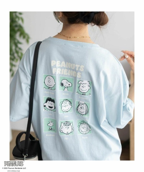 PEANUTS(ピーナッツ)の「【PEANUTS】スヌーピー 刺繍プリントTシャツ(Tシャツ/カットソー・レディース・サックスブルー/チャコールグレー/クリーム/グレイッシュベージュ・FREE)」の19枚目の写真