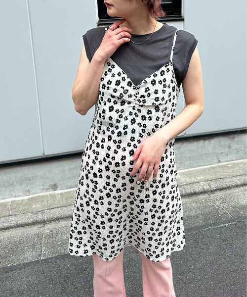 PILIT(ピリット)の「フラワー ミニワンピース(ワンピース・レディース・オフホワイト/ブラック・MEDIUM)」の18枚目の写真