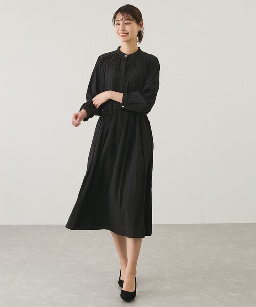 Jayro（ジャイロ）の「パウダーサテンワンピース（ワンピース・レディース・ライトグリーン/グレー系その他/ブラック/ネイビー・M）」の8枚目の写真