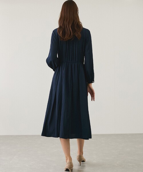 Jayro（ジャイロ）の「パウダーサテンワンピース（ワンピース・レディース・ライトグリーン/グレー系その他/ブラック/ネイビー・M）」の20枚目の写真