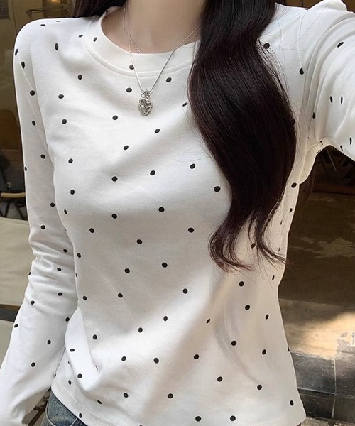 HALEY PESCA(ヘーリーペスカ)の「HALEY PESCA/ドット柄 ベーシック長袖カットソー ロンT(Tシャツ/カットソー・レディース・ブラック/グレー/ホワイト・SMALL/MEDIUM)」の2枚目の写真