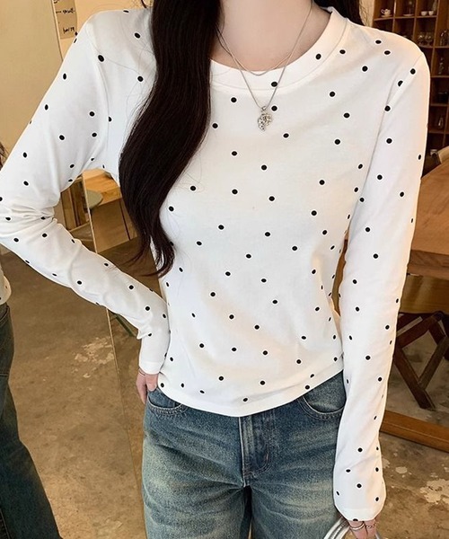 HALEY PESCA(ヘーリーペスカ)の「HALEY PESCA/ドット柄 ベーシック長袖カットソー ロンT(Tシャツ/カットソー・レディース・ブラック/グレー/ホワイト・SMALL/MEDIUM)」の8枚目の写真