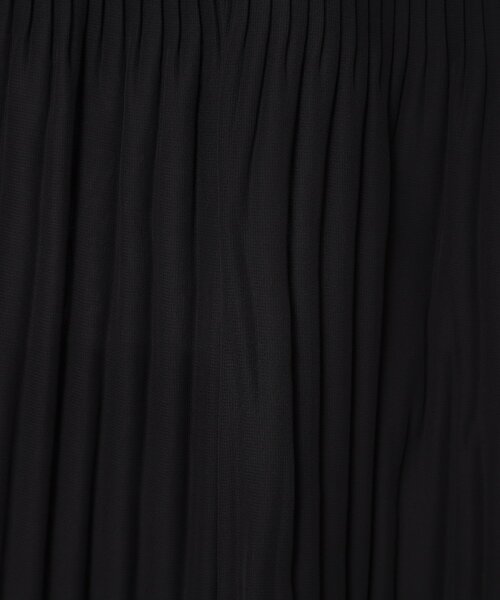 Sunauna(スーナウーナ)の「【プリーツ/フレアスリーブ】Aラインブラウス(シャツ/ブラウス・レディース・グリーン系/ライトベージュ/ブラック・40/38)」の14枚目の写真