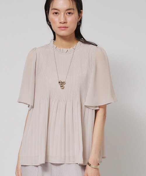 Sunauna(スーナウーナ)の「【プリーツ/フレアスリーブ】Aラインブラウス(シャツ/ブラウス・レディース・グリーン系/ライトベージュ/ブラック・40/38)」の18枚目の写真