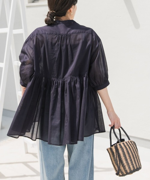 URBAN RESEARCH DOORS（アーバンリサーチドアーズ）の「『UR TECH』ボイルサイドギャザーブラウス（シャツ/ブラウス・レディース・ネイビー/ブルー/ピンク系その他/グレー系その他・MEDIUM）」の8枚目の写真