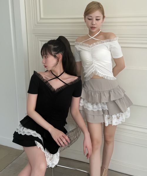 ROYAL PARTY(ロイヤルパーティー)の「チュール使いオフショルギャザートップス(Tシャツ/カットソー・レディース・グレー/オフホワイト/ブラック・FREE)」の16枚目の写真