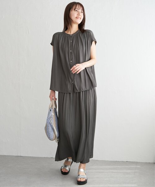 ikka(イッカ)の「【セットアップ対応】カッセンギャザーフレンチ袖ブラウス(シャツ/ブラウス・レディース・モカ/チャコールグレー/ブルー・M/L/S)」の12枚目の写真