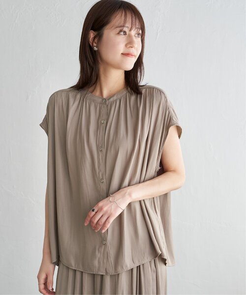 ikka(イッカ)の「【セットアップ対応】カッセンギャザーフレンチ袖ブラウス(シャツ/ブラウス・レディース・モカ/チャコールグレー/ブルー・M/L/S)」の19枚目の写真
