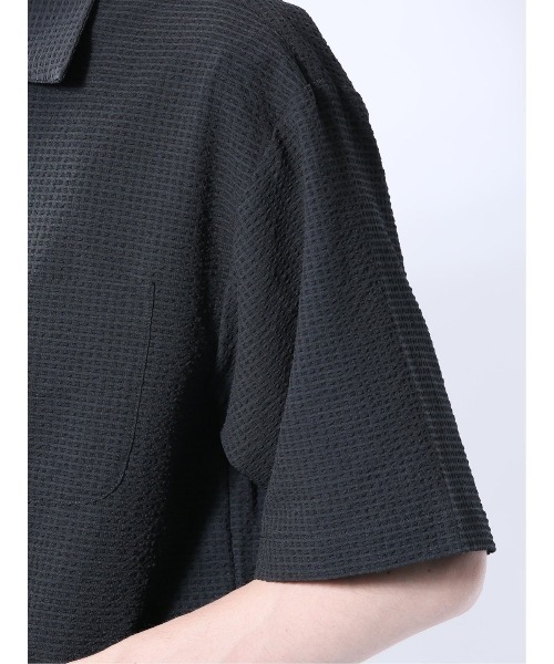 m.f.editorial（エムエフエディトリアル）の「【マシンウォッシャブル】m.f.エディトリアル メンズ circle motion Air オープンカラーストレッチ半袖シャツ(セットアップ可能)（シャツ/ブラウス・メンズ・ブラック/ネイビー・X-LARGE/LARGE/MEDIUM）」の19枚目の写真