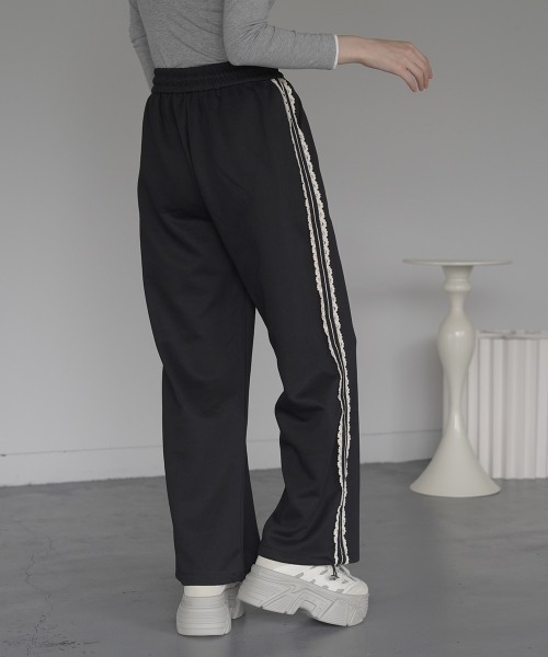 セール】Side lace line straight sweatpants / サイドレース