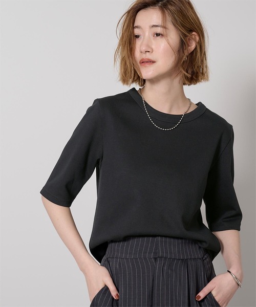 UR'S(ユアーズ)の「ハーフスリーブTシャツ(Tシャツ/カットソー・レディース・チャコール/ブラック/ホワイト/ダークネイビー・S/M/L)」の3枚目の写真